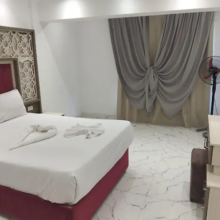 Fanadir Bay Apartments & Resort