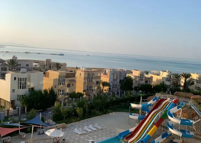 Fanadir Bay &